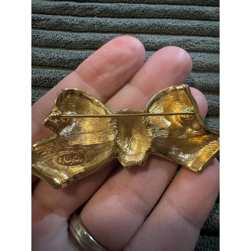 Napier Gold Tone Black Enamel Rhinestone Bow Brooch Pin Jewelry‎